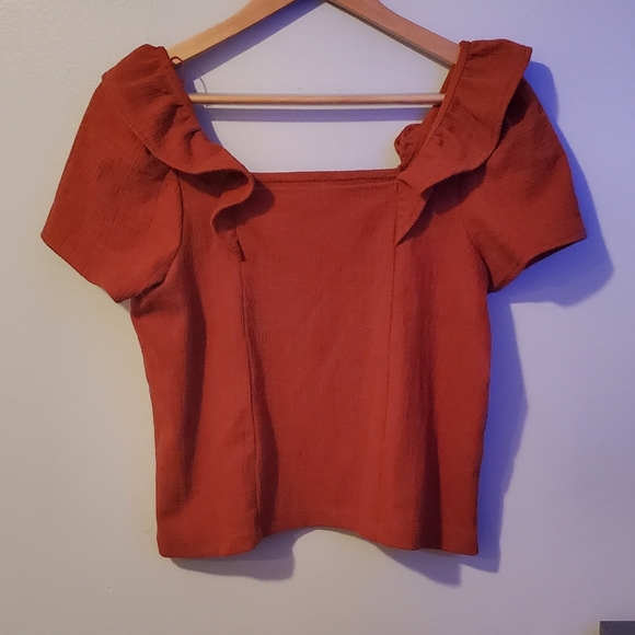Madewell burnt orange top with ruffles - Picture 5 of 7